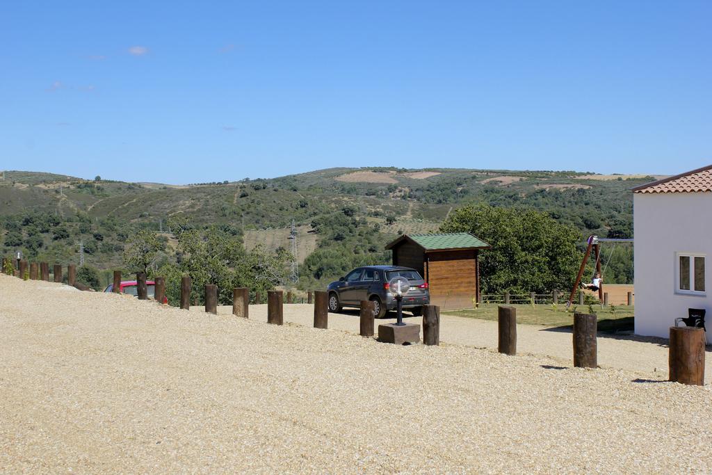 Monte Do Azibo Glamping 호텔 Podence 객실 사진